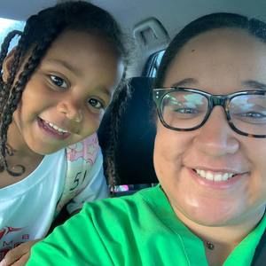 Meet your Posher, Candace